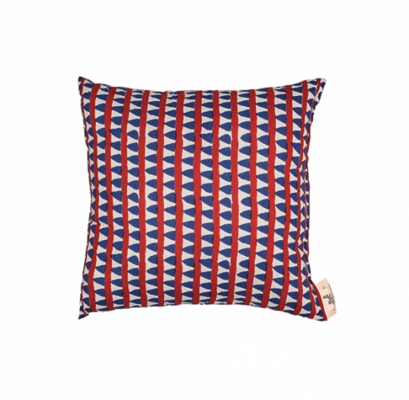 coussin triangle.jpg